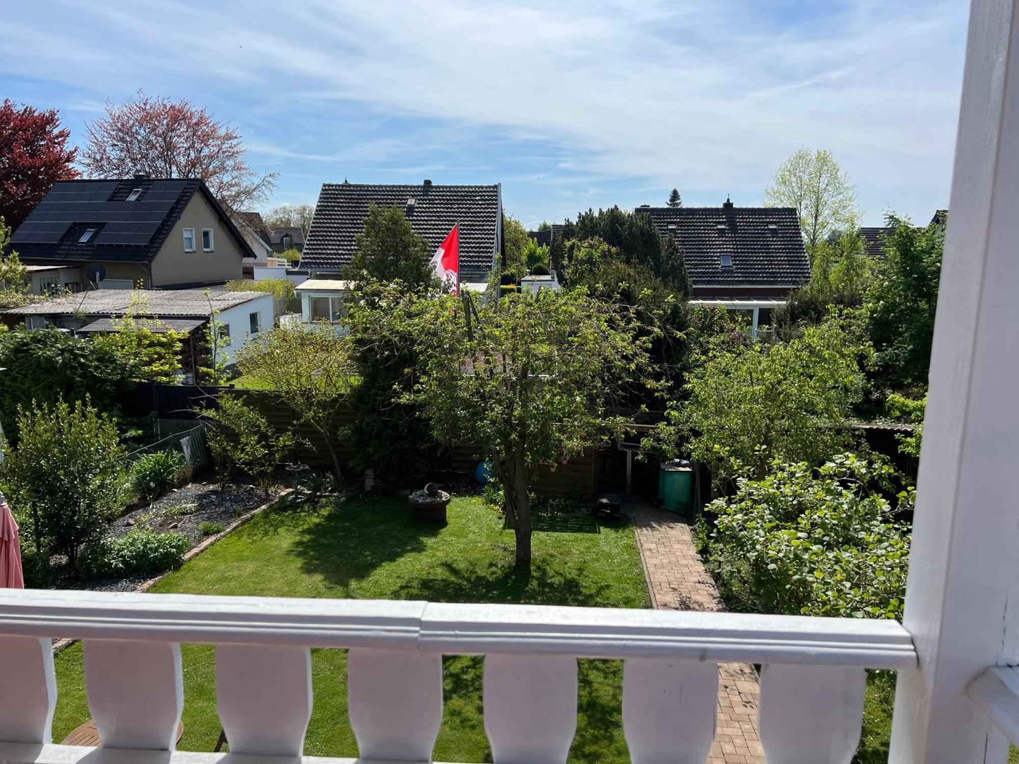 Elegante Apartment In Erftstadt Mit Balkon, Zentral, Bahnhof Nah, Phantasialand Bruehl Bei Cologne Bagian luar foto